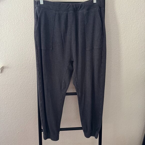 LUNYA Restore Thermal Waffle Knit Draped Lounge Joggers Size XL - Picture 4 of 9